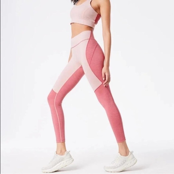 Outdoor Voices Pink 7/8 Leggings - Picture 1 of 5